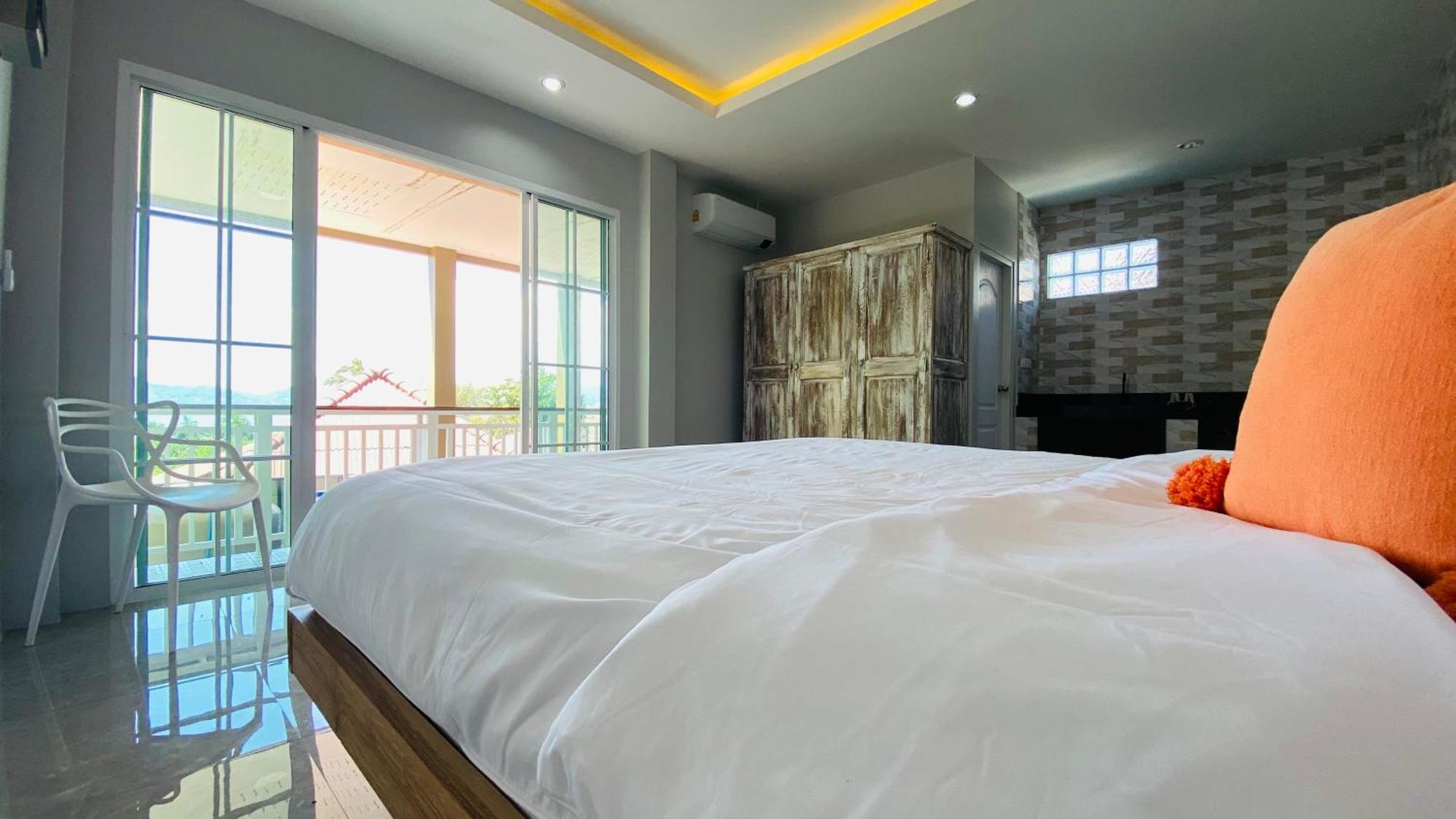 Ocean Bliss Beach House, 6 Bedrooms Phuket ภายนอก รูปภาพ